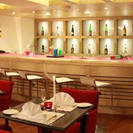 Comfort Inn Gsk Amritsar Zewnętrze zdjęcie